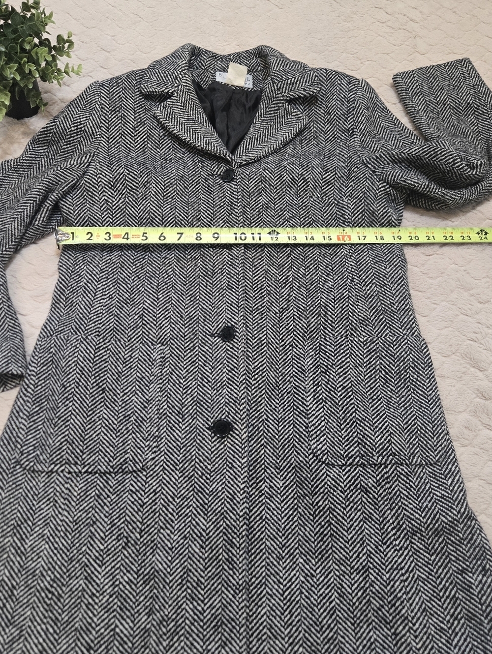 Real Comfort Vintage Black & White Tweed Herringbone Wool-Blend Coat, Size 12 - Picture 4 of 8